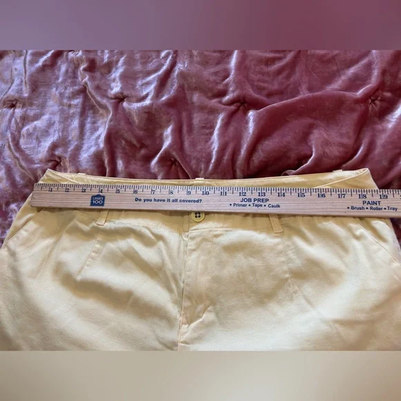 Size 18W CATO Light Yellow Slacks Pastel Plus Size Spring Easter - Picture 6 of 7